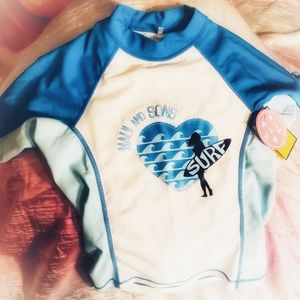Brand New Maui & Sons Girls Rash Gaurd Top